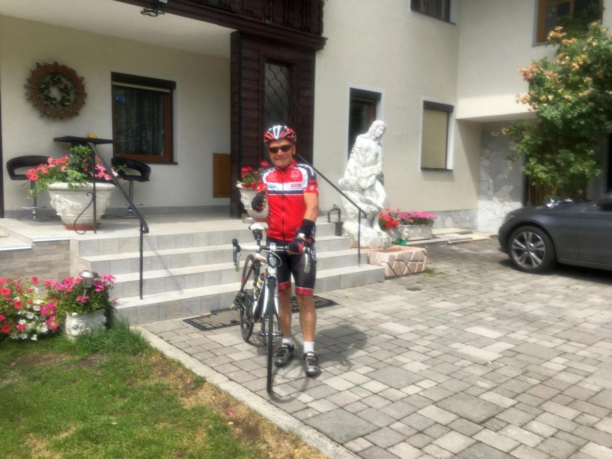 Ferienhaus Kramser Arnoldstein Bagian luar foto