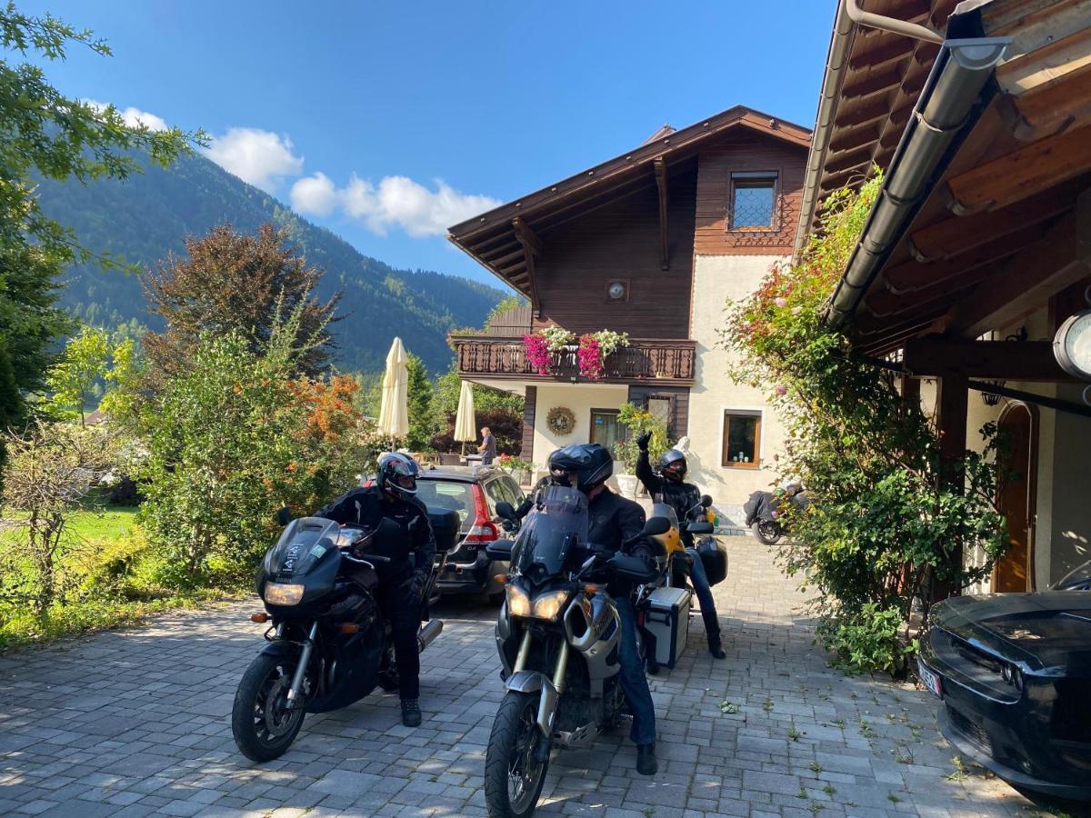 Ferienhaus Kramser Arnoldstein Bagian luar foto