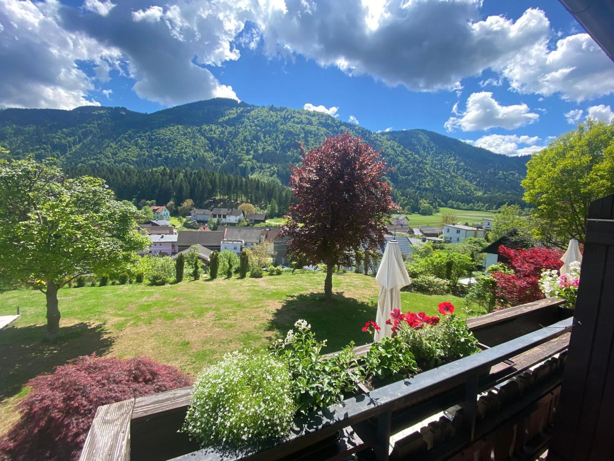 Ferienhaus Kramser Arnoldstein Bagian luar foto