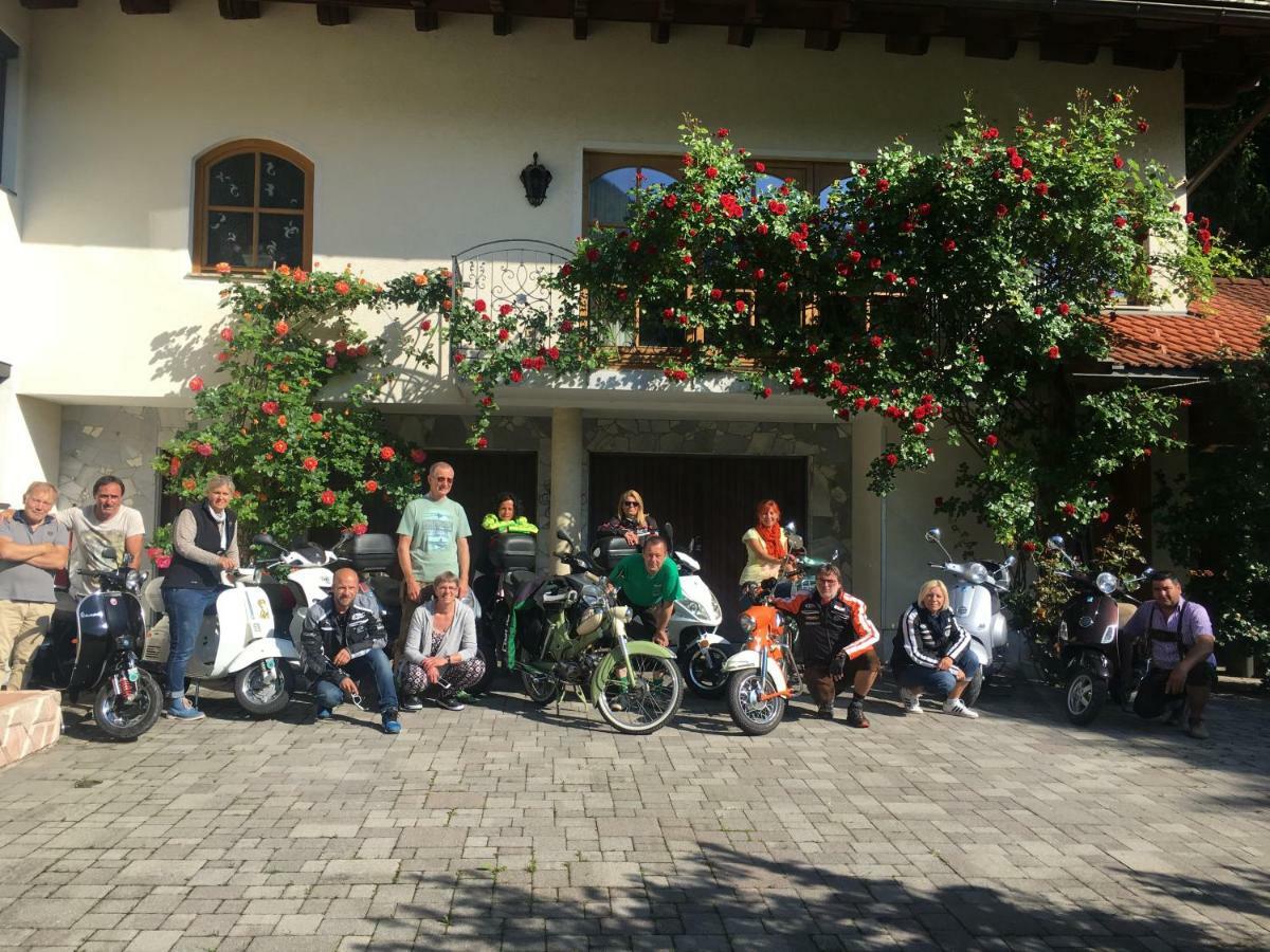 Ferienhaus Kramser Arnoldstein Bagian luar foto